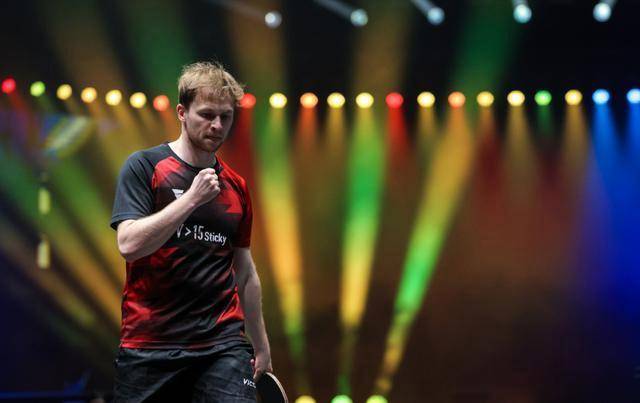 秀对手的重 秀对手的重